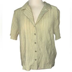 Rachel Zoe blouse button down short sleeves collared crepe look size small